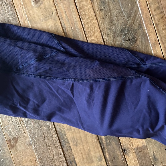 Lululemon high waisted cropped mesh leggings - Picture 3 of 4